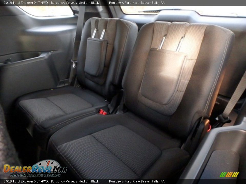 2019 Ford Explorer XLT 4WD Burgundy Velvet / Medium Black Photo #13