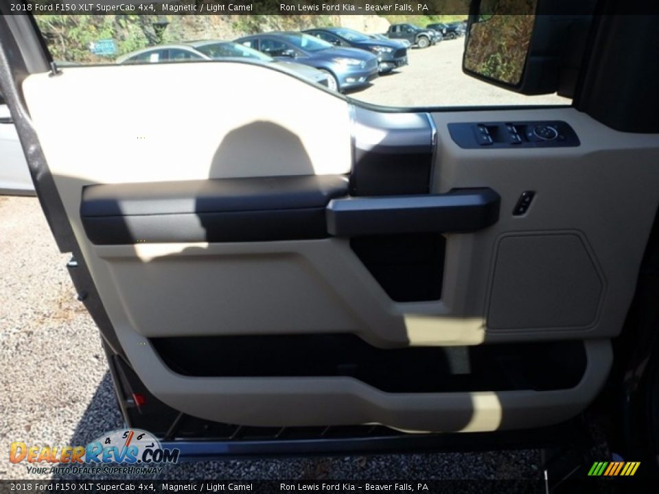 2018 Ford F150 XLT SuperCab 4x4 Magnetic / Light Camel Photo #13