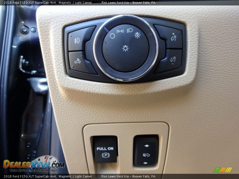 2018 Ford F150 XLT SuperCab 4x4 Magnetic / Light Camel Photo #16