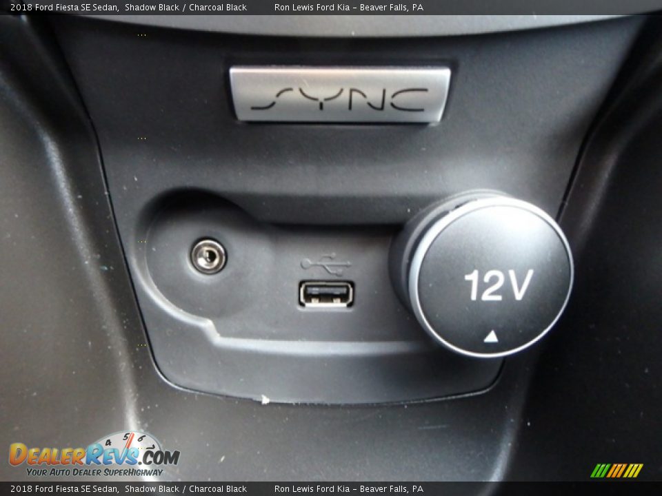 2018 Ford Fiesta SE Sedan Shadow Black / Charcoal Black Photo #17