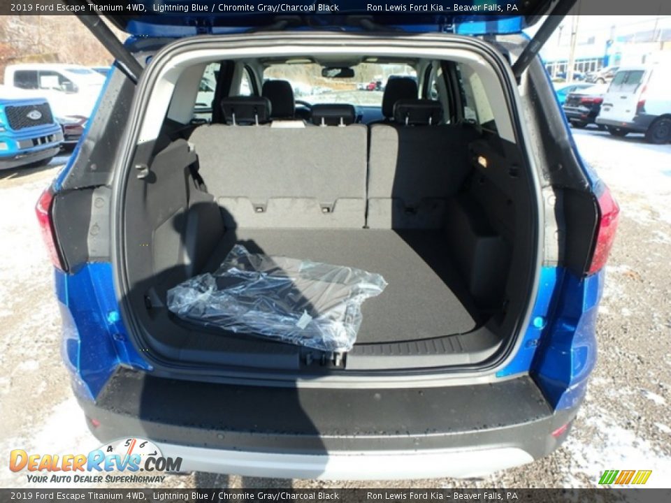 2019 Ford Escape Titanium 4WD Lightning Blue / Chromite Gray/Charcoal Black Photo #3