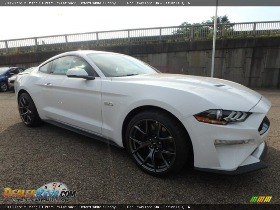 2019 Ford Mustang GT Premium Fastback Oxford White / Ebony Photo #9