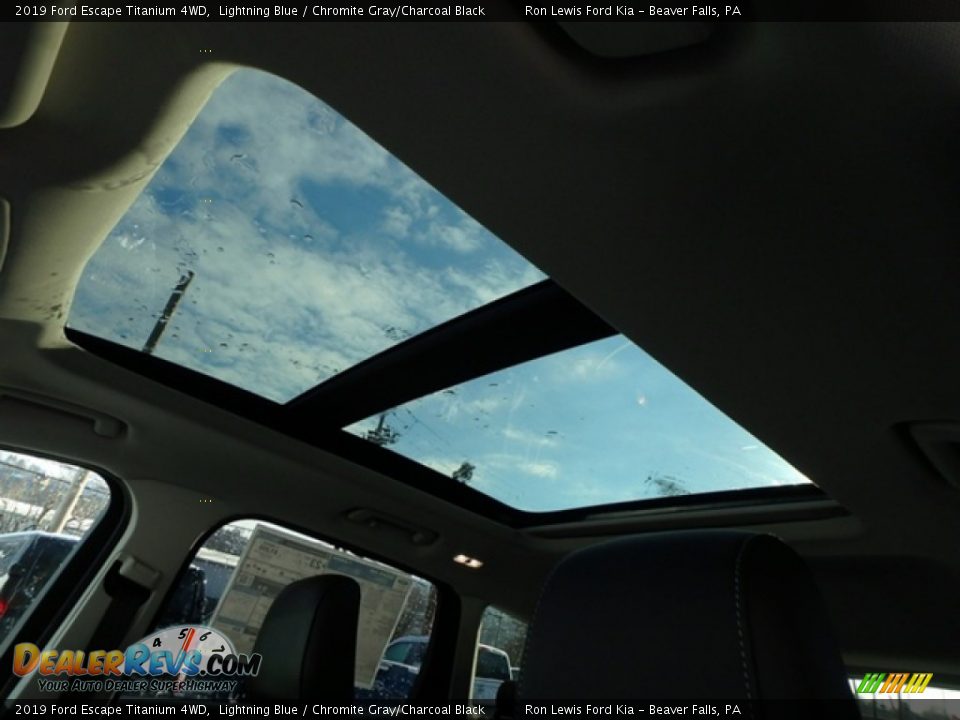 2019 Ford Escape Titanium 4WD Lightning Blue / Chromite Gray/Charcoal Black Photo #16