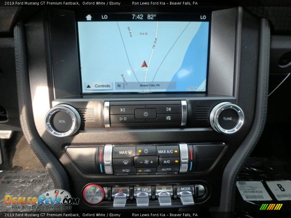 2019 Ford Mustang GT Premium Fastback Oxford White / Ebony Photo #18