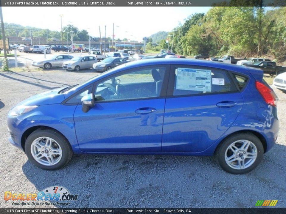 2018 Ford Fiesta SE Hatchback Lightning Blue / Charcoal Black Photo #6