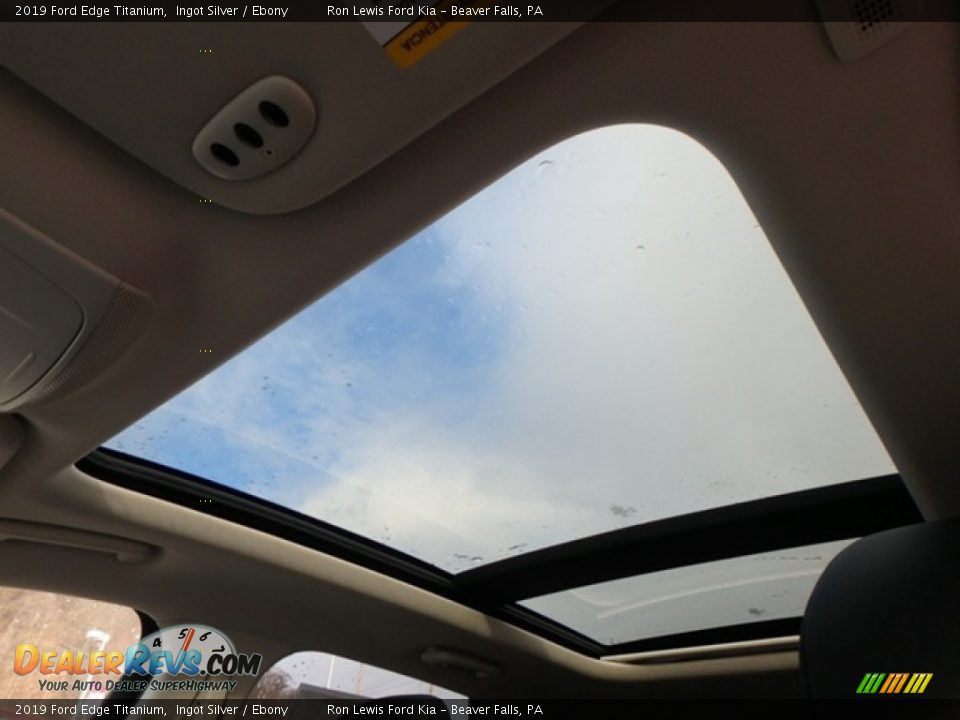 2019 Ford Edge Titanium Ingot Silver / Ebony Photo #20