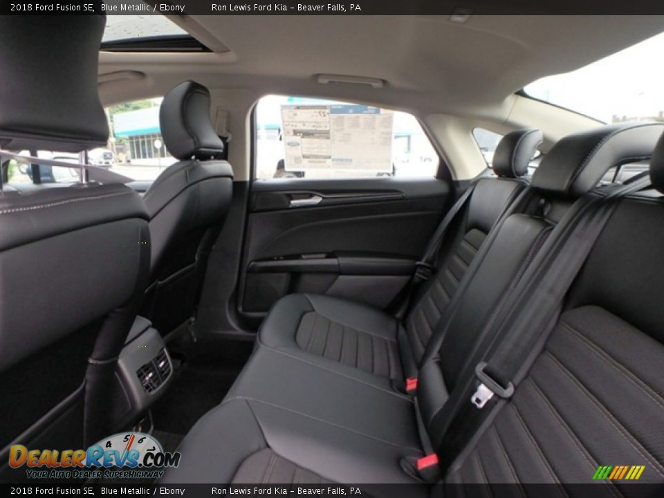 2018 Ford Fusion SE Blue Metallic / Ebony Photo #11