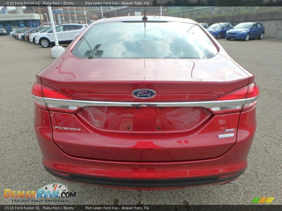 2018 Ford Fusion SE Ruby Red / Ebony Photo #3