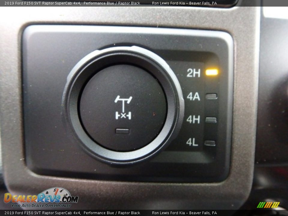 Controls of 2019 Ford F150 SVT Raptor SuperCab 4x4 Photo #17