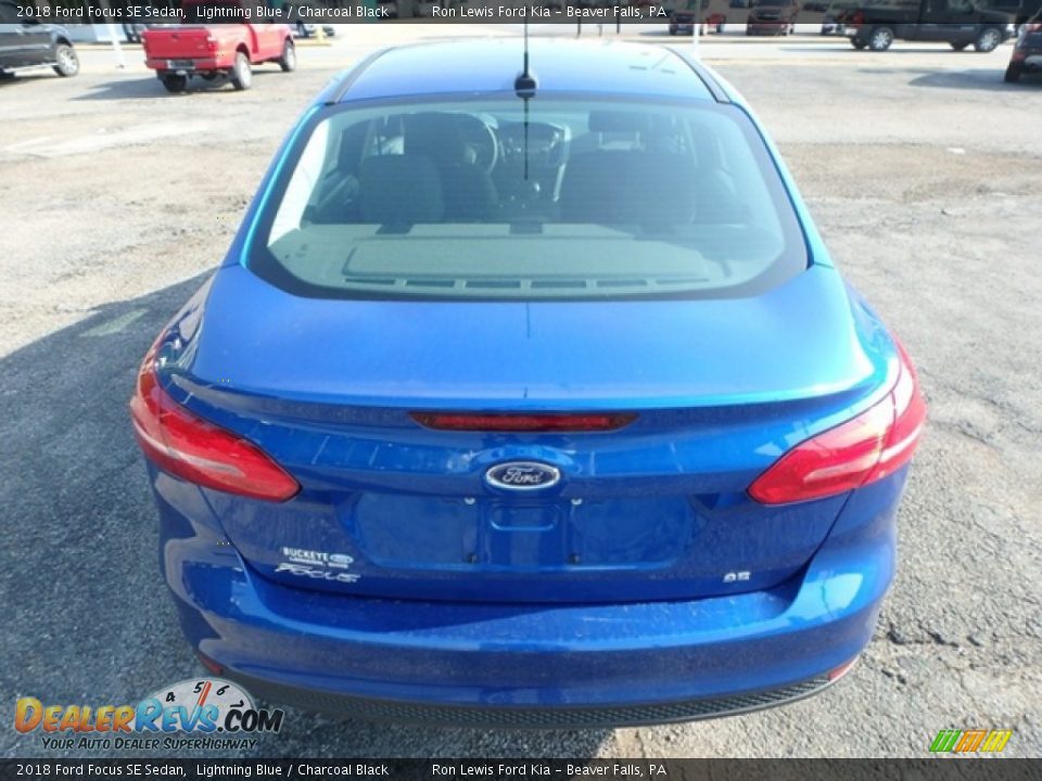 2018 Ford Focus SE Sedan Lightning Blue / Charcoal Black Photo #3