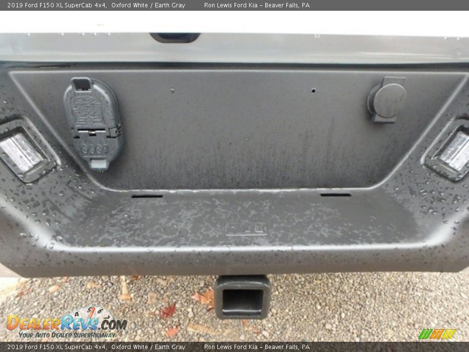2019 Ford F150 XL SuperCab 4x4 Oxford White / Earth Gray Photo #4