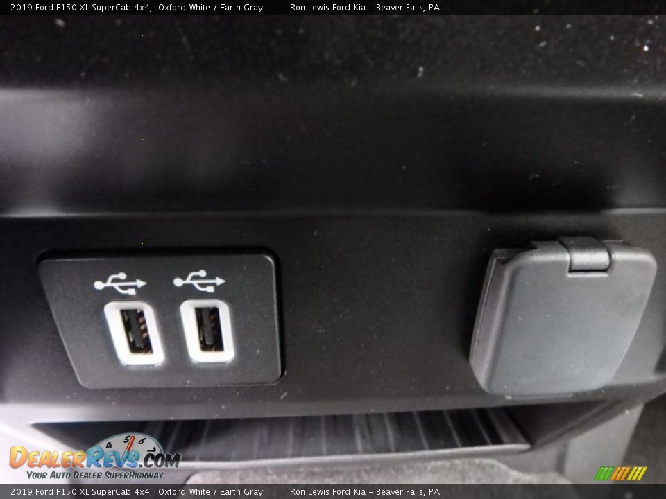 2019 Ford F150 XL SuperCab 4x4 Oxford White / Earth Gray Photo #19