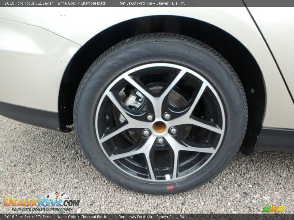 2018 Ford Focus SEL Sedan White Gold / Charcoal Black Photo #2