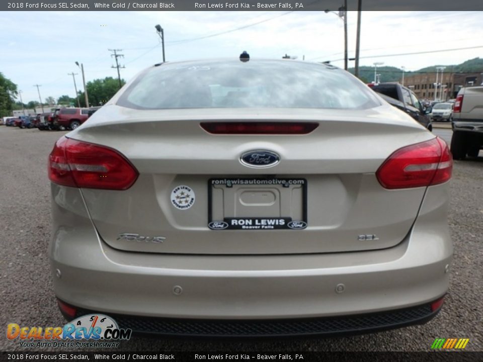 2018 Ford Focus SEL Sedan White Gold / Charcoal Black Photo #4