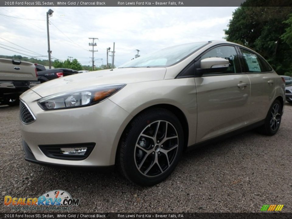 2018 Ford Focus SEL Sedan White Gold / Charcoal Black Photo #7