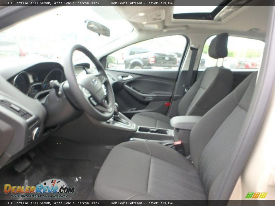 2018 Ford Focus SEL Sedan White Gold / Charcoal Black Photo #10