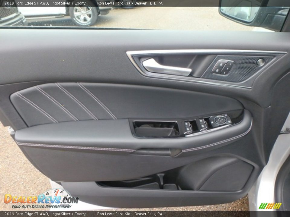 Door Panel of 2019 Ford Edge ST AWD Photo #15