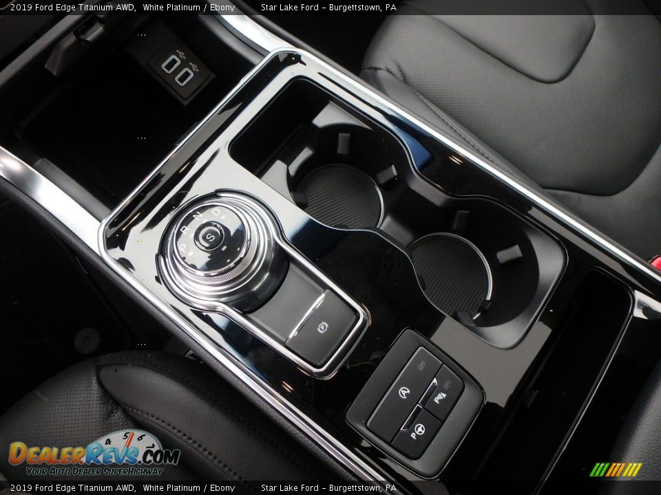 2019 Ford Edge Titanium AWD Shifter Photo #20