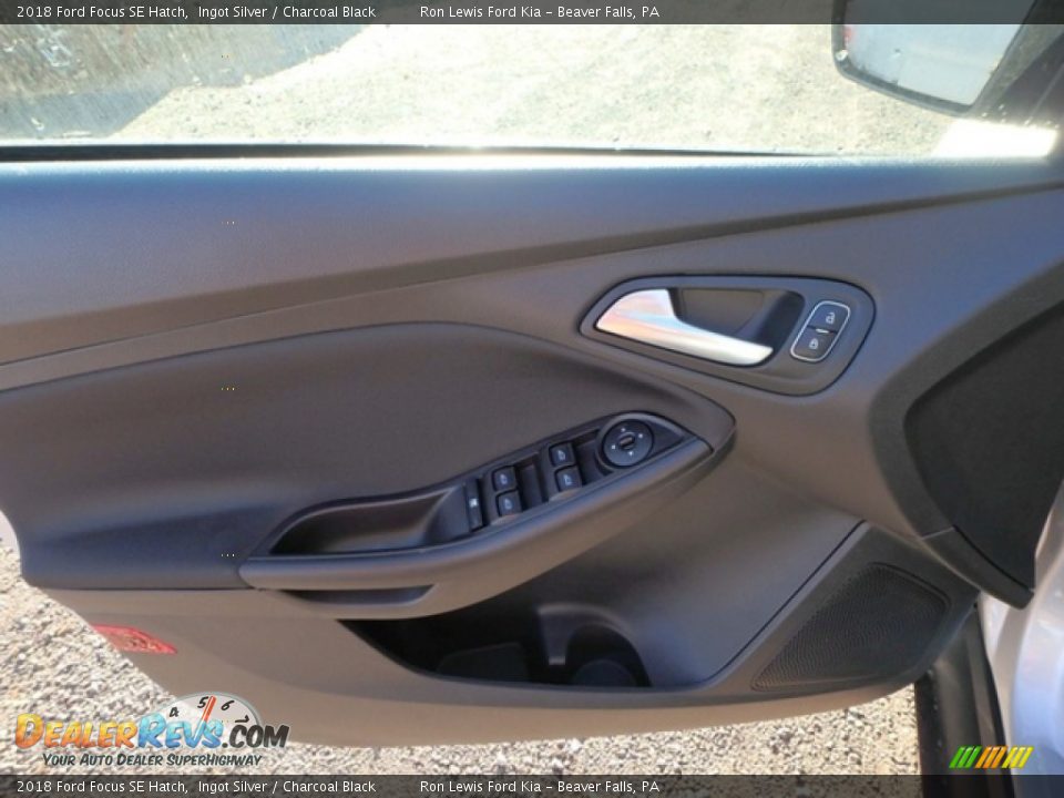 2018 Ford Focus SE Hatch Ingot Silver / Charcoal Black Photo #14
