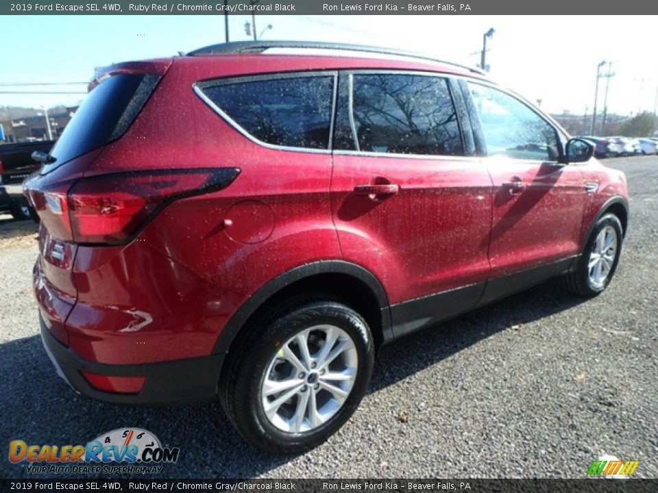 2019 Ford Escape SEL 4WD Ruby Red / Chromite Gray/Charcoal Black Photo #2