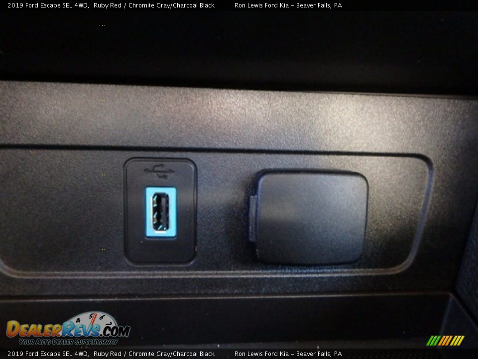 2019 Ford Escape SEL 4WD Ruby Red / Chromite Gray/Charcoal Black Photo #19