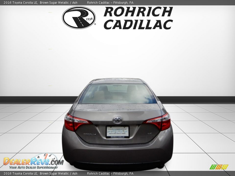 2016 Toyota Corolla LE Brown Sugar Metallic / Ash Photo #4