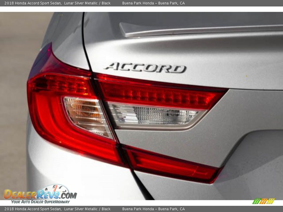 2018 Honda Accord Sport Sedan Lunar Silver Metallic / Black Photo #11