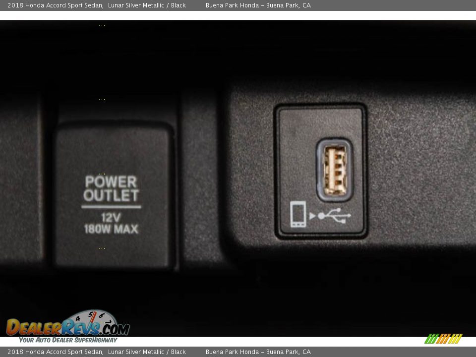 2018 Honda Accord Sport Sedan Lunar Silver Metallic / Black Photo #18
