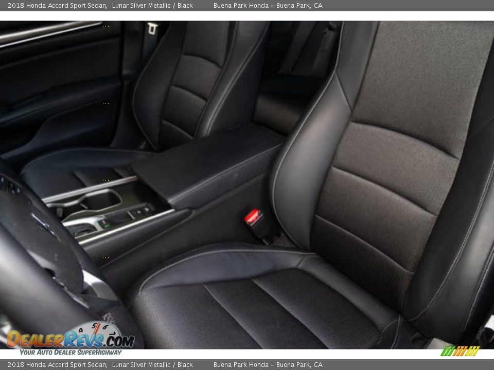 2018 Honda Accord Sport Sedan Lunar Silver Metallic / Black Photo #19