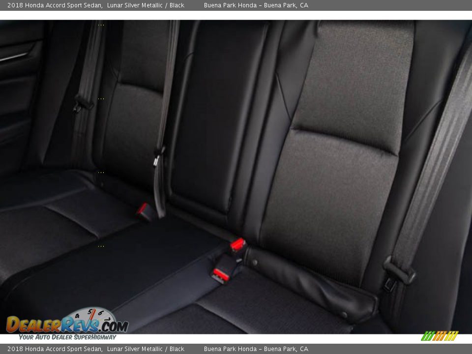 2018 Honda Accord Sport Sedan Lunar Silver Metallic / Black Photo #20