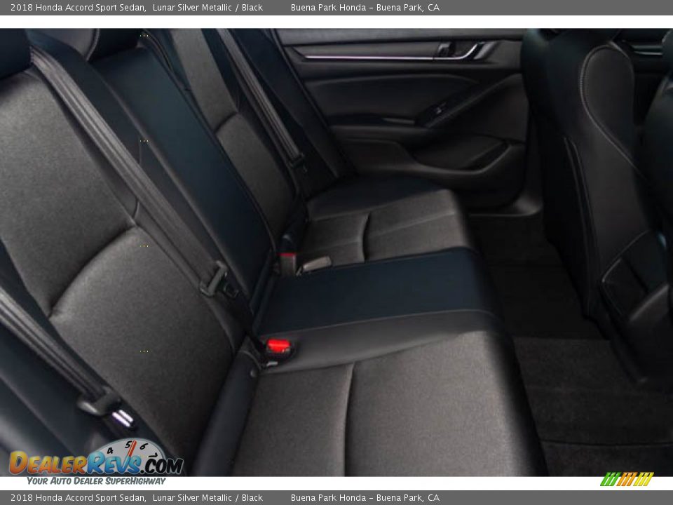 2018 Honda Accord Sport Sedan Lunar Silver Metallic / Black Photo #22