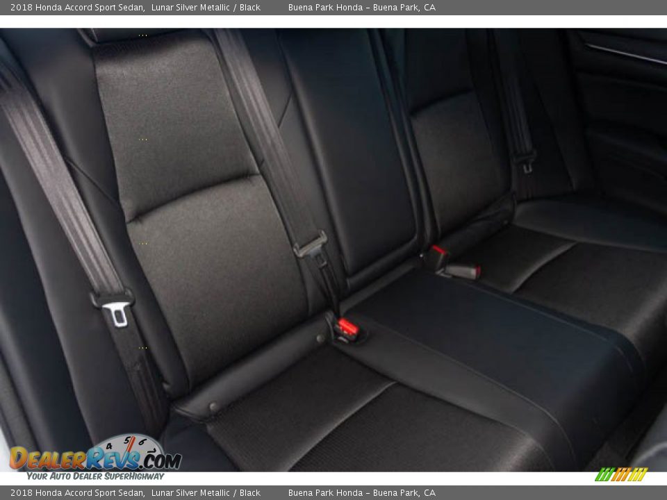 2018 Honda Accord Sport Sedan Lunar Silver Metallic / Black Photo #23