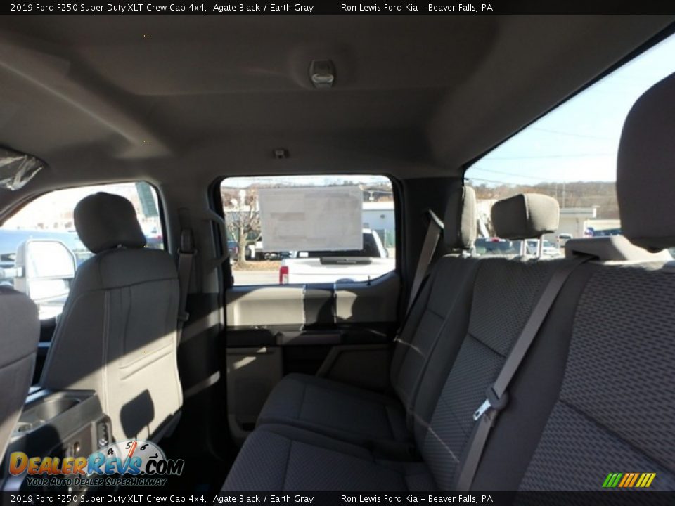 2019 Ford F250 Super Duty XLT Crew Cab 4x4 Agate Black / Earth Gray Photo #11