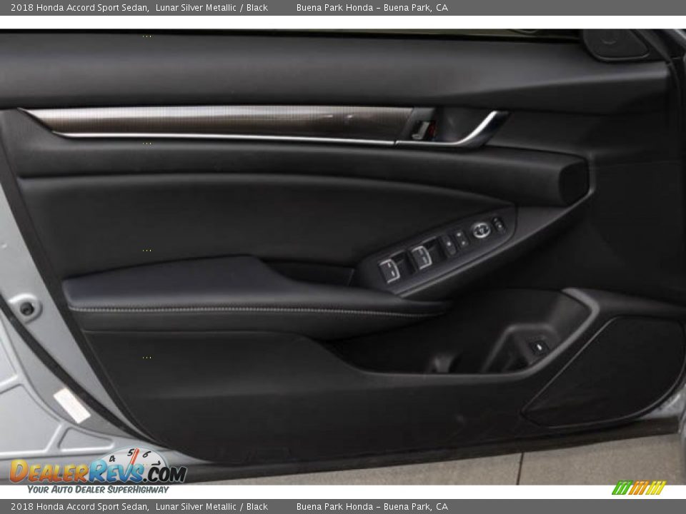 2018 Honda Accord Sport Sedan Lunar Silver Metallic / Black Photo #29