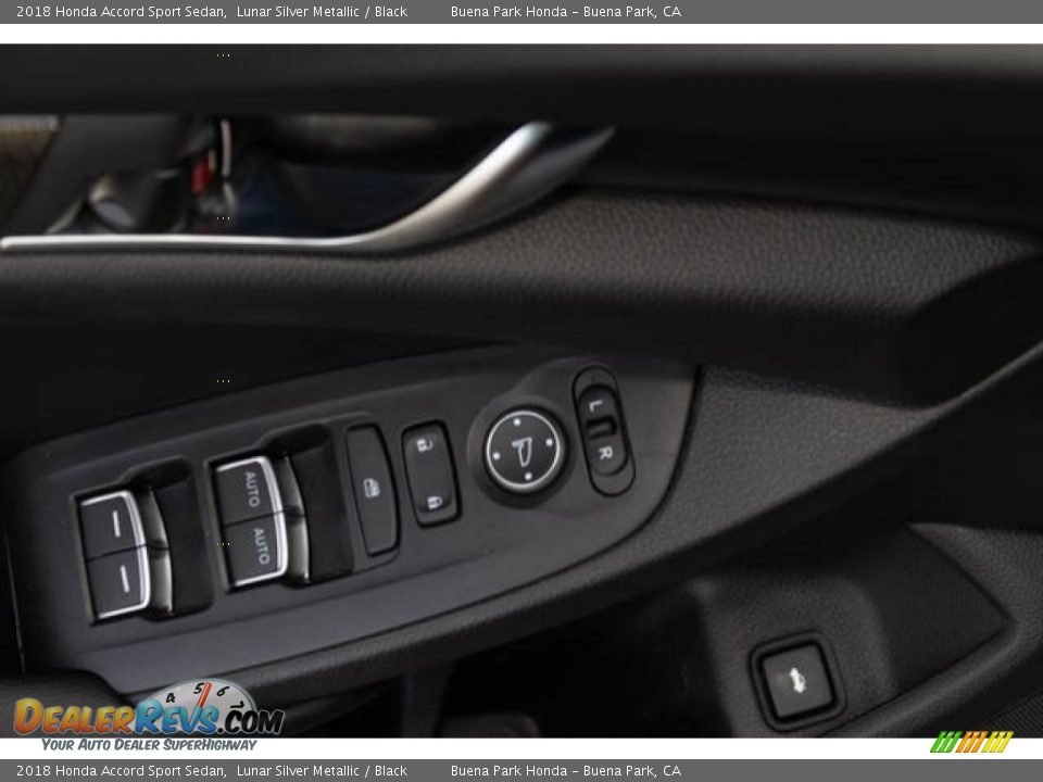 2018 Honda Accord Sport Sedan Lunar Silver Metallic / Black Photo #30