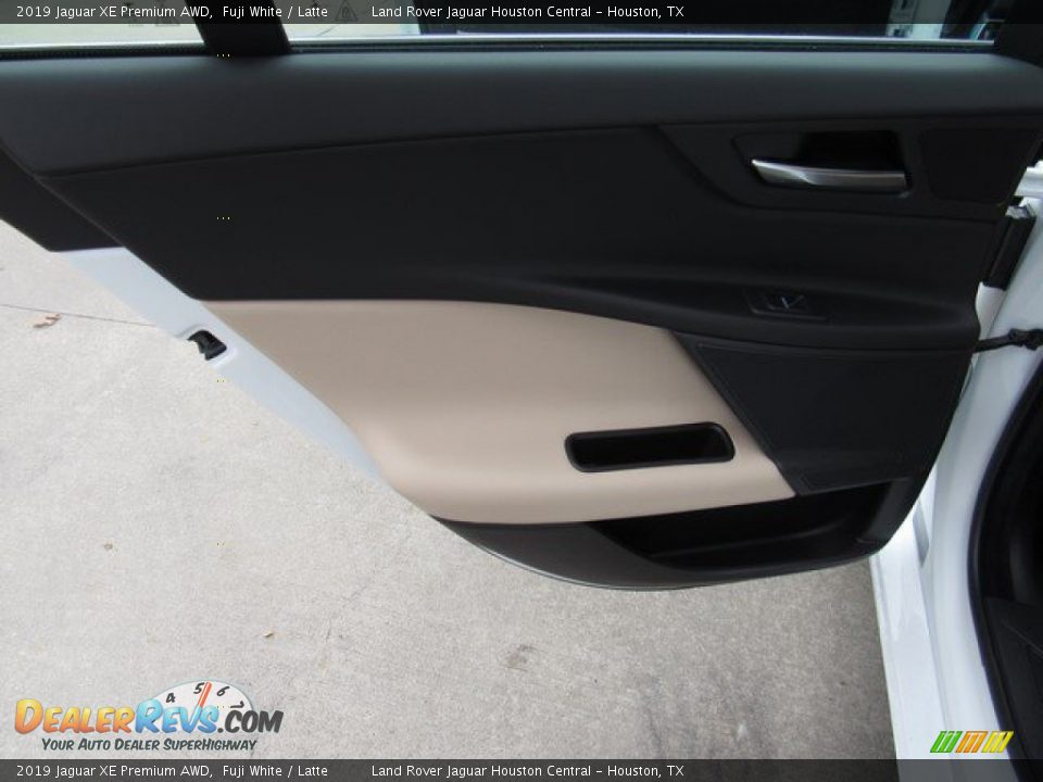 Door Panel of 2019 Jaguar XE Premium AWD Photo #21