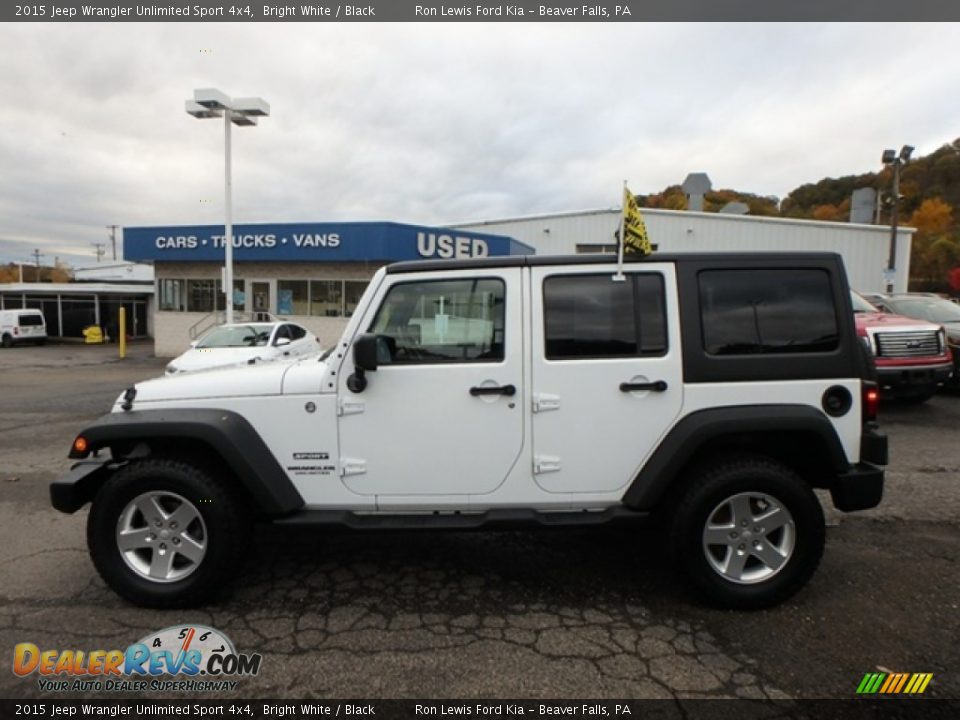 2015 Jeep Wrangler Unlimited Sport 4x4 Bright White / Black Photo #6