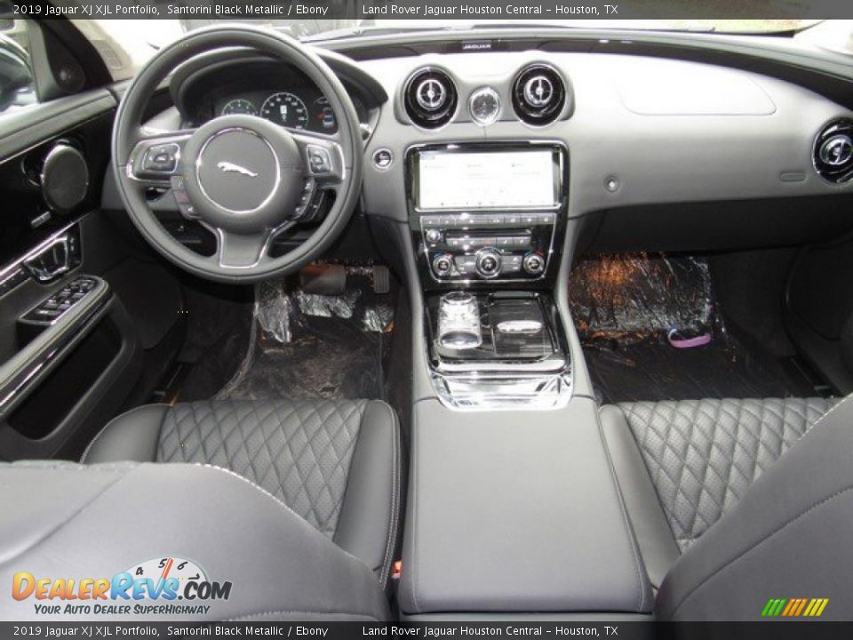 2019 Jaguar XJ XJL Portfolio Santorini Black Metallic / Ebony Photo #4