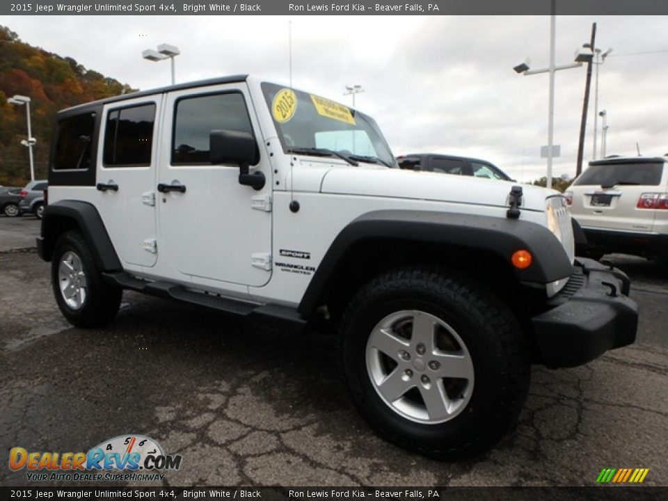 2015 Jeep Wrangler Unlimited Sport 4x4 Bright White / Black Photo #9
