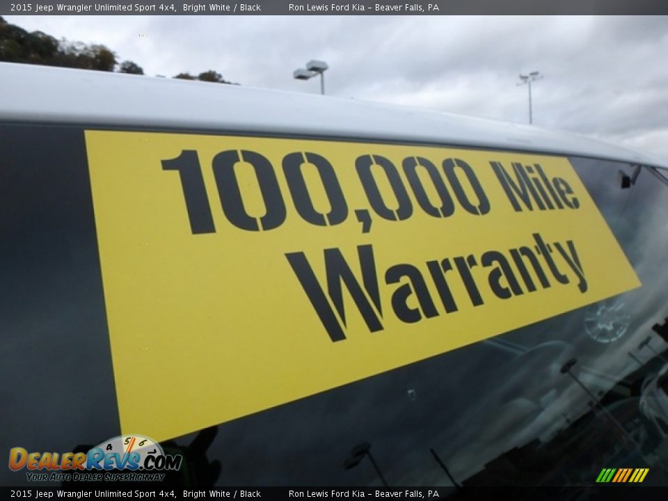 2015 Jeep Wrangler Unlimited Sport 4x4 Bright White / Black Photo #11