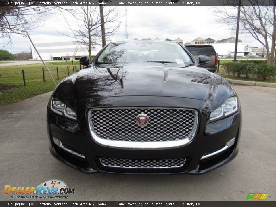 2019 Jaguar XJ XJL Portfolio Santorini Black Metallic / Ebony Photo #9
