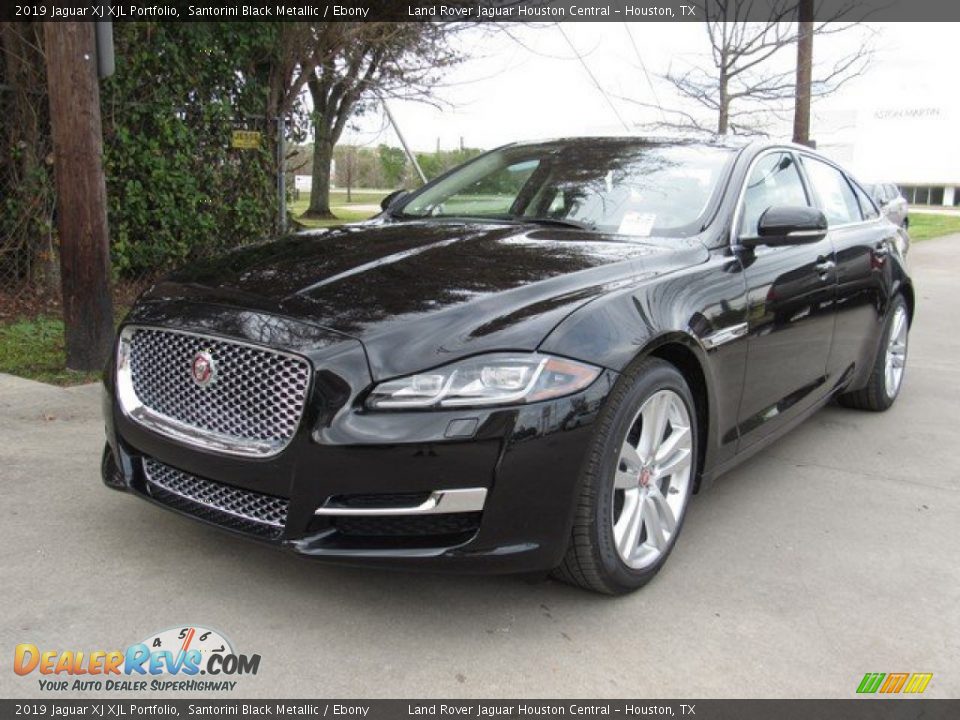 2019 Jaguar XJ XJL Portfolio Santorini Black Metallic / Ebony Photo #10