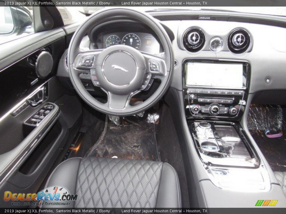 2019 Jaguar XJ XJL Portfolio Santorini Black Metallic / Ebony Photo #14