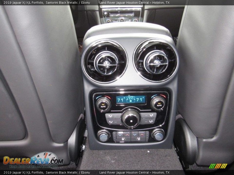 2019 Jaguar XJ XJL Portfolio Santorini Black Metallic / Ebony Photo #16
