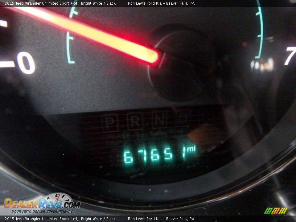 2015 Jeep Wrangler Unlimited Sport 4x4 Bright White / Black Photo #20