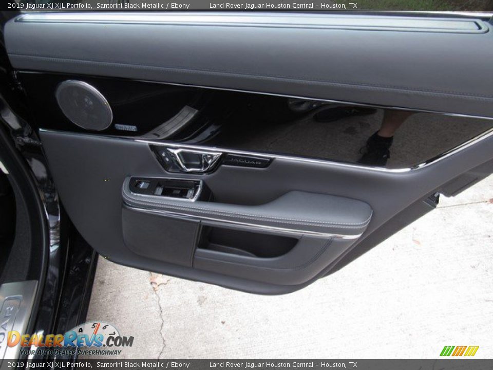 2019 Jaguar XJ XJL Portfolio Santorini Black Metallic / Ebony Photo #21