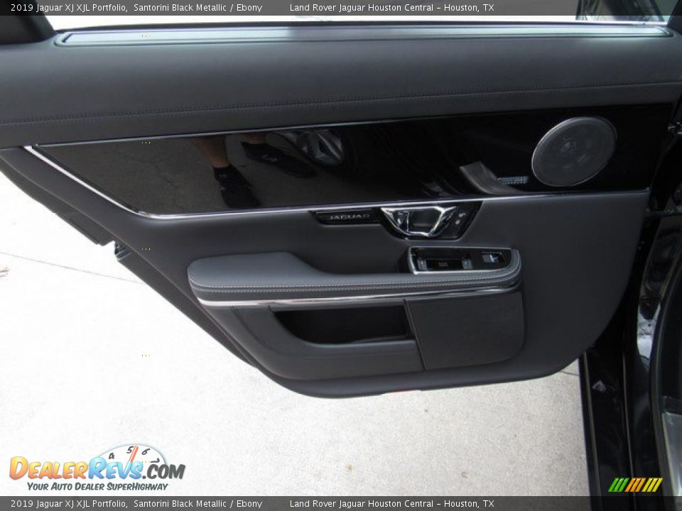 2019 Jaguar XJ XJL Portfolio Santorini Black Metallic / Ebony Photo #22
