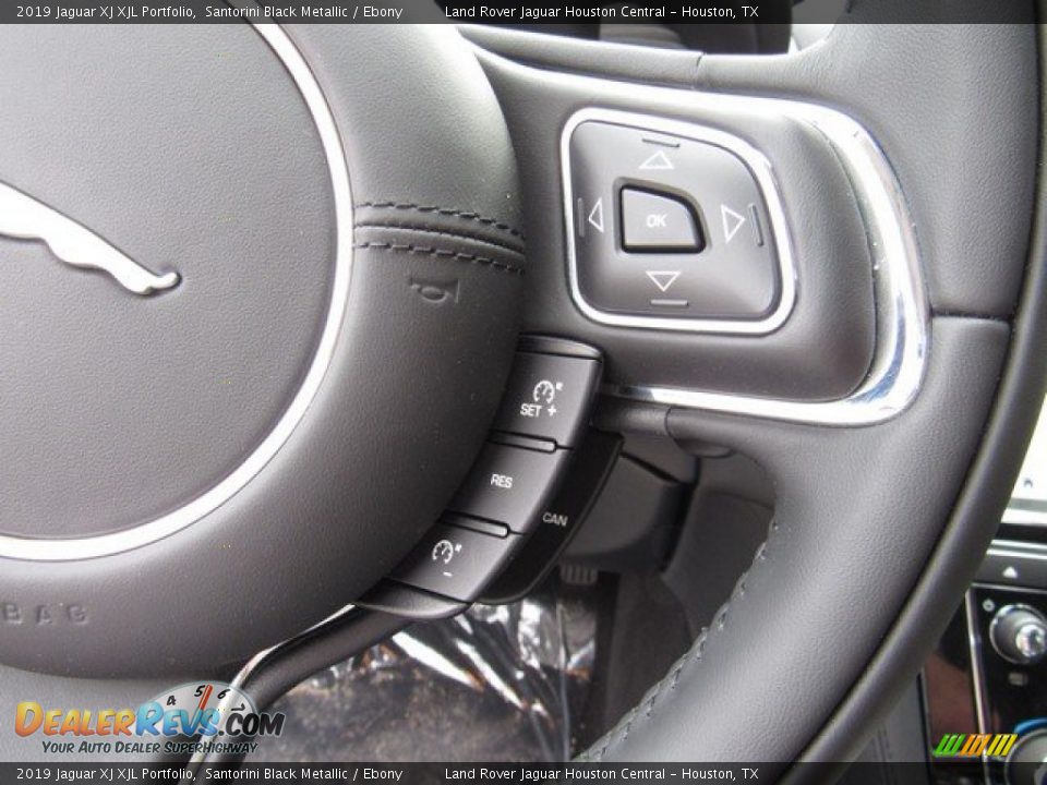 2019 Jaguar XJ XJL Portfolio Santorini Black Metallic / Ebony Photo #28