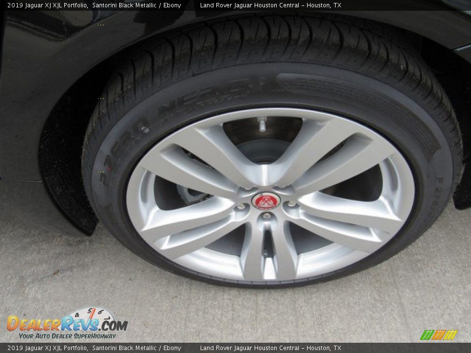 2019 Jaguar XJ XJL Portfolio Santorini Black Metallic / Ebony Photo #36