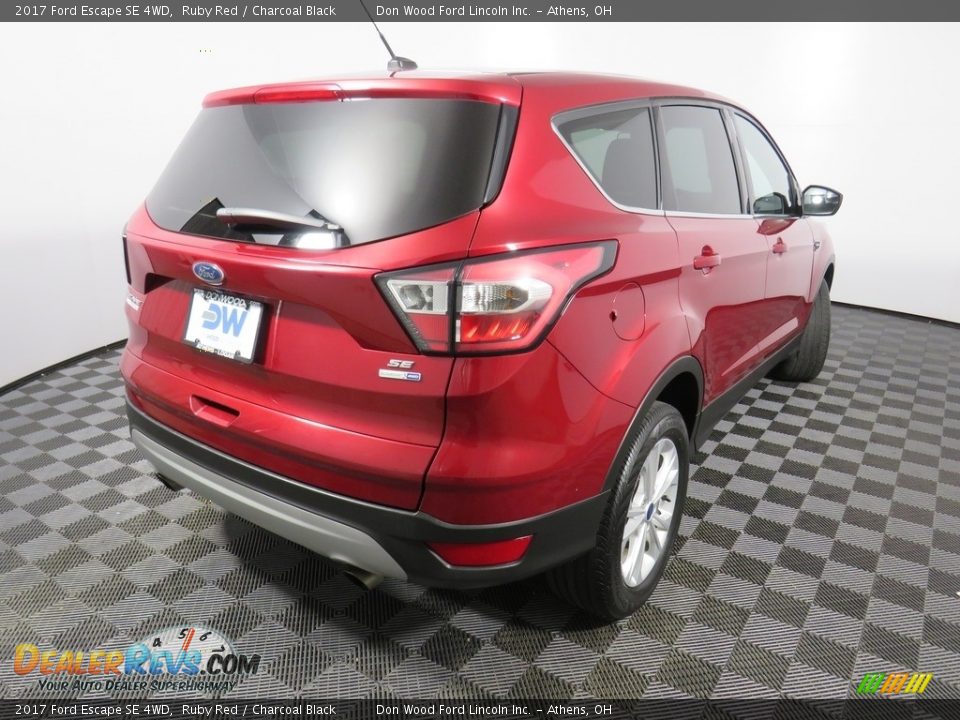2017 Ford Escape SE 4WD Ruby Red / Charcoal Black Photo #20